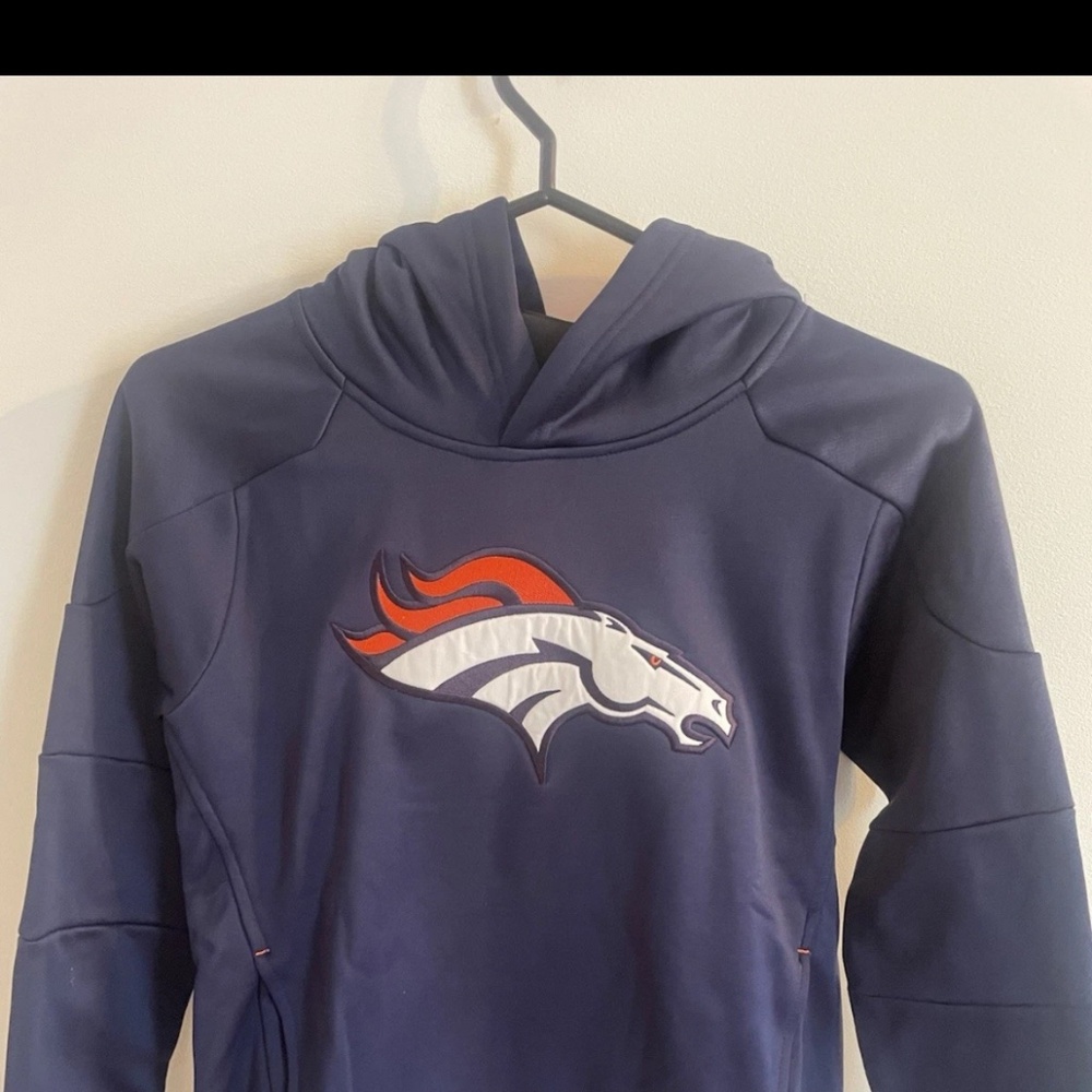 NFL Denver Broncos  Hoodie  Navy Blue Embroidered Youth Medium NFL Denver